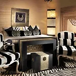 Royal Garden Villas, Luxury ホテル アデヘ
