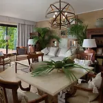 ホテル Royal Garden Villas, Luxury 5*