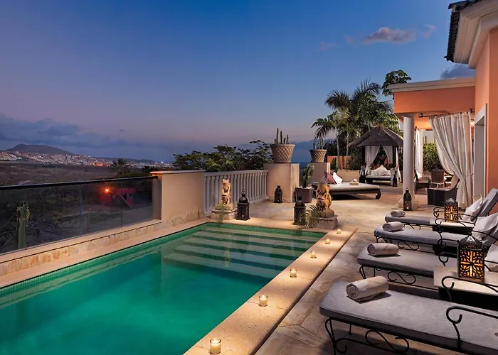 Royal Garden Villas, Luxury