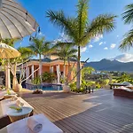 מלון Royal Garden Villas, Luxury אדחה