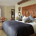 מלון Royal Garden Villas, Luxury אדחה