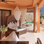 Royal Garden Villas, Luxury מלון אדחה