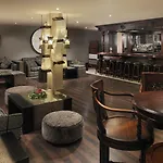 מלון Royal Garden Villas, Luxury 5*