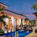 Royal Garden Villas, Luxury מלון 5*