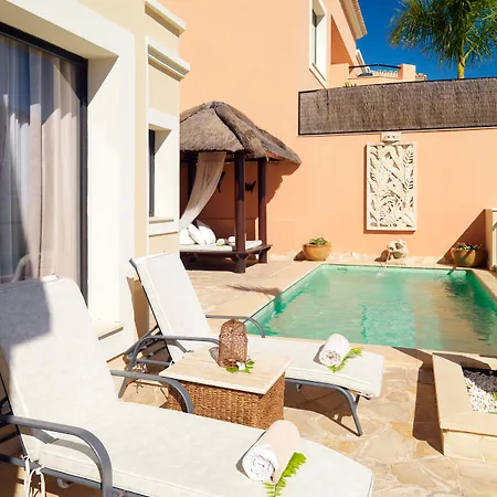 Royal Garden Villas, Luxury Szálloda 5*