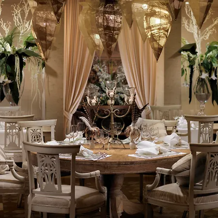 Royal Garden Villas, Luxury 5*