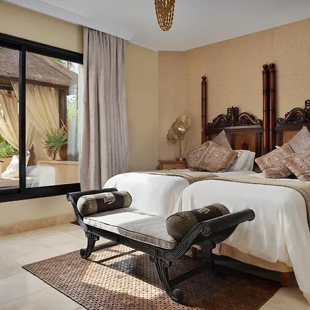 Royal Garden Villas, Luxury 5* Costa Adeje (Tenerife)