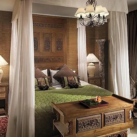 Hotell Royal Garden Villas, Luxury