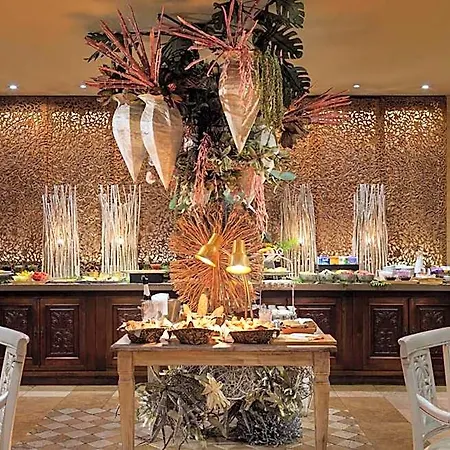 Royal Garden Villas, Luxury Hotel 5*