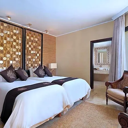 Hotell Royal Garden Villas, Luxury 5*