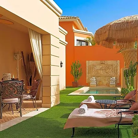 Hotell Royal Garden Villas, Luxury
