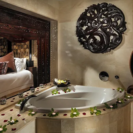 Royal Garden Villas, Luxury 5* Costa Adeje (Tenerife)