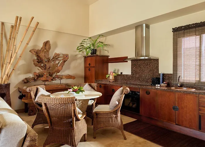 Szálloda Royal Garden Villas, Luxury